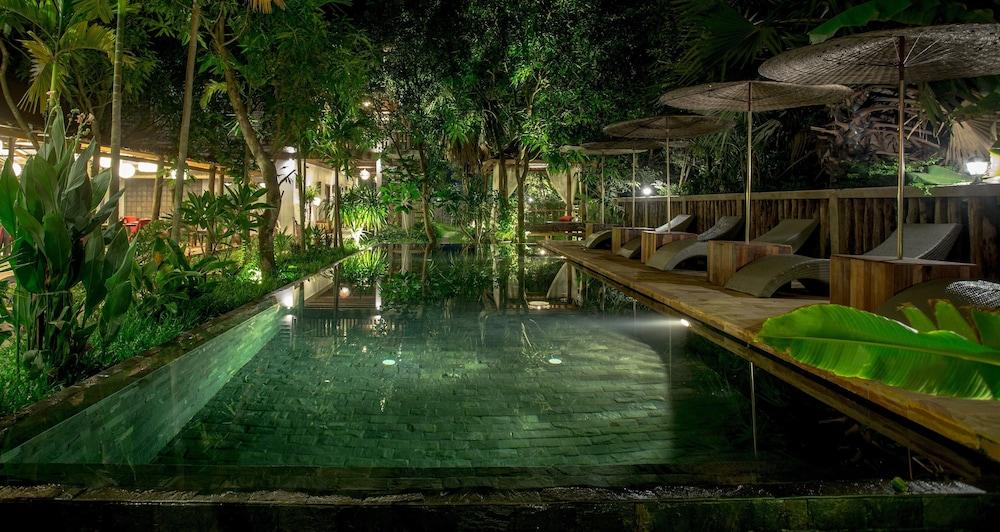 Isann Villa Siem Reap Buitenkant foto